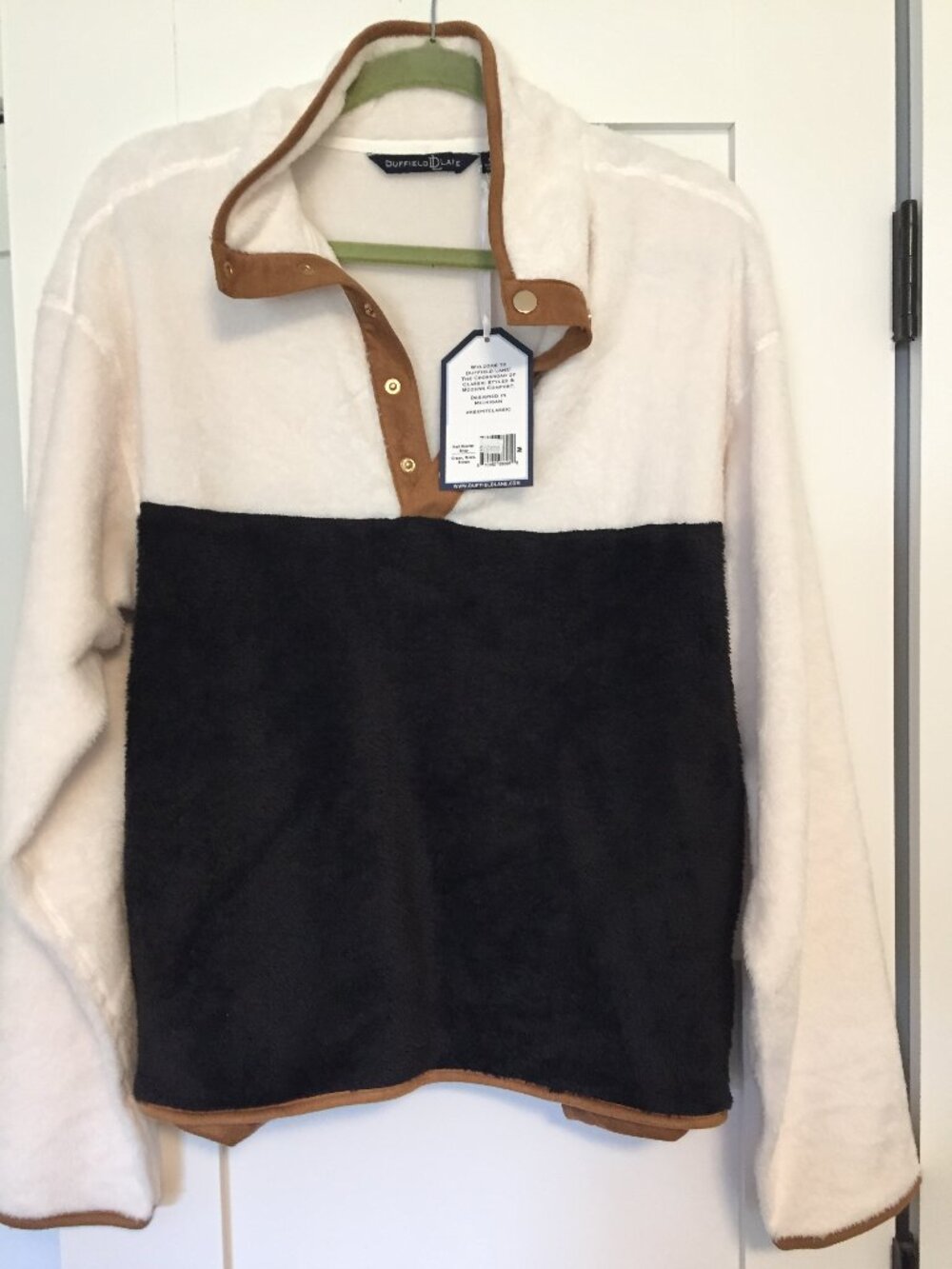Duffield Lane Supersoft Pullover NWT